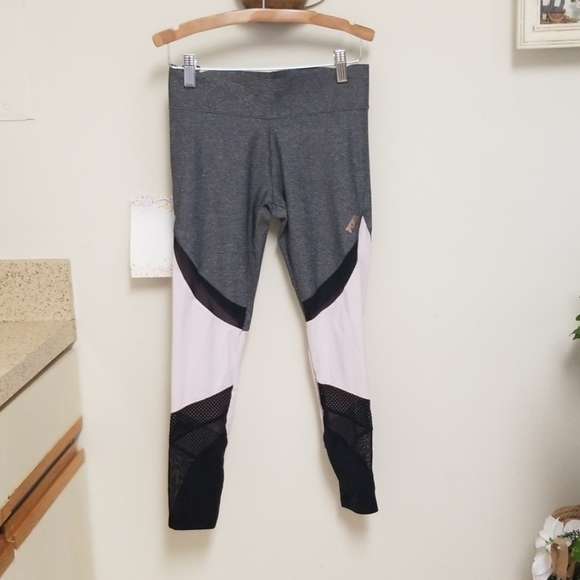 PINK Victoria's Secret Pants - Pink Victoria's Secret Women's leggings Size XS